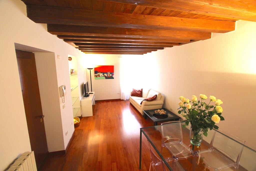 Corte Quaranta Verona Bagian luar foto